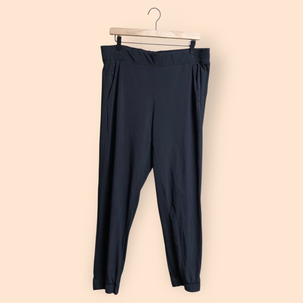 Athleta Brooklyn Legacy Mid Rise Jogger Pants Black Athleisure Active Women’s 12
